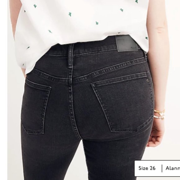 MADEWELL Mid-Rise Skinny Jean Destroyed Raw Hem in Black - Picture 2 of 9